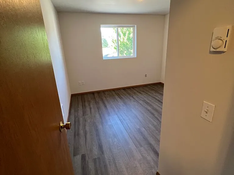 1504 N Brook Ct — Photo 10