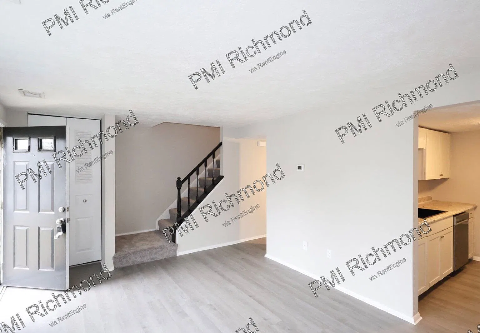 3 bed, 1.5 bath, 1280 sqft, $1,800 — Photo 4