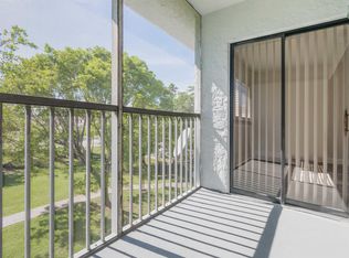 5060 Davie Rd APT 307, Davie, FL 33314