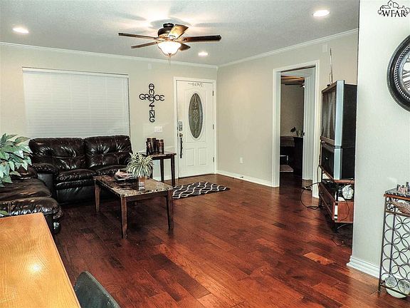 5th image of 4722 Hollandale Ave