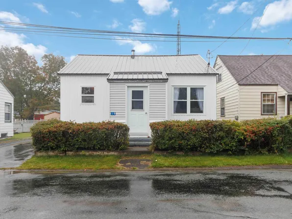 Central Blvd #19, Liverpool, NS B0T 1K0
