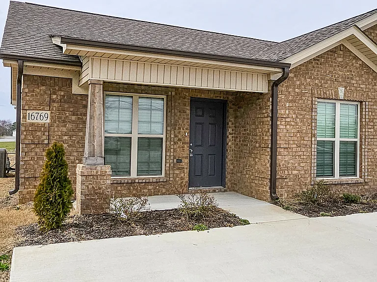 16787 Newby Chapel Rd — Photo 1