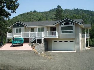22180 Hwy 62, Shady Cove, OR