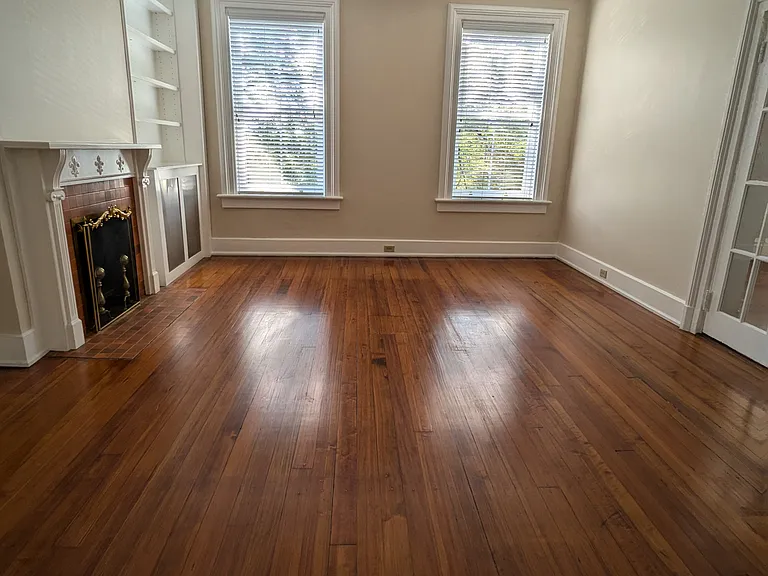 1332 Broadway St — Photo 4