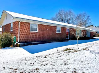 1414 Rickwood Rd, Florence, AL 35630