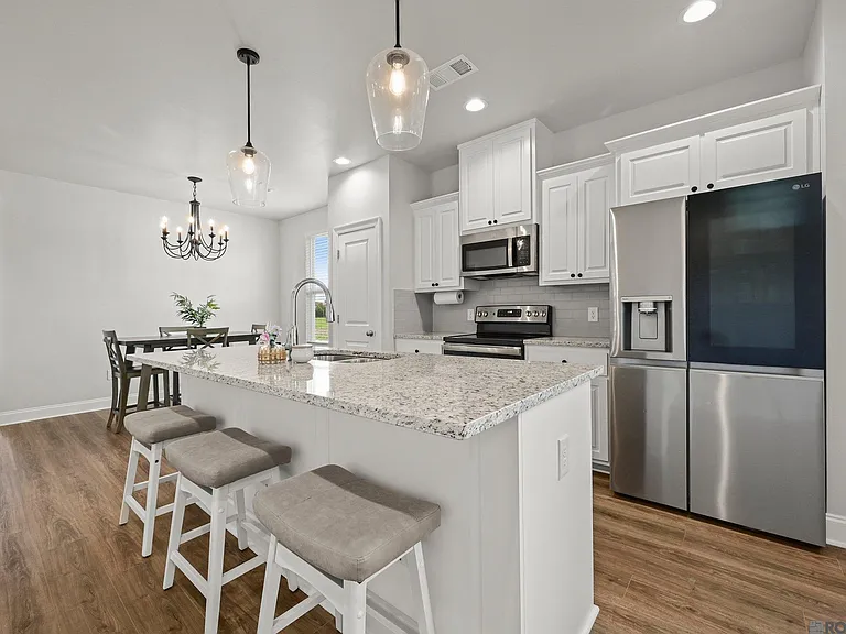 904 Dorado Ave — Photo 7
