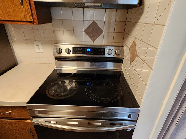 632 S Fawn St #4 — Photo 3