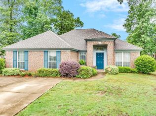 545 Ridge Park Dr, Montgomery, AL 36117