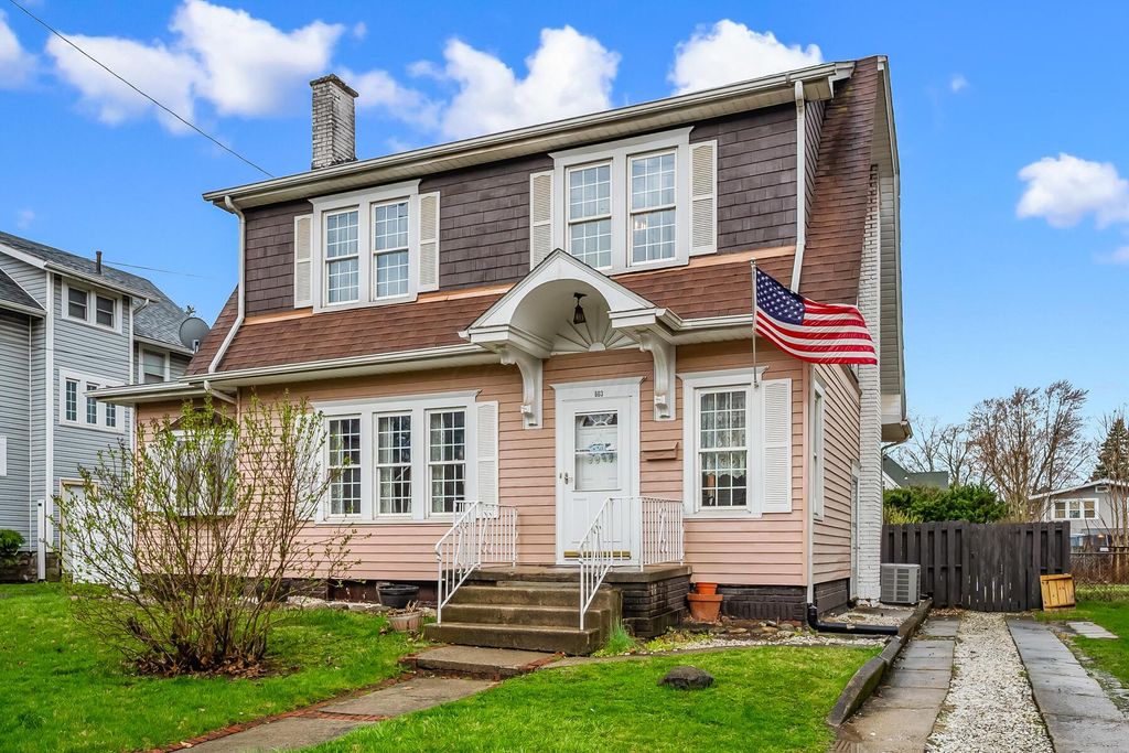 Real estate listing image