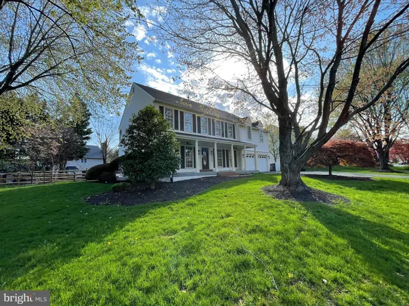 9440 Flowerden Ln, Manassas, VA 20110