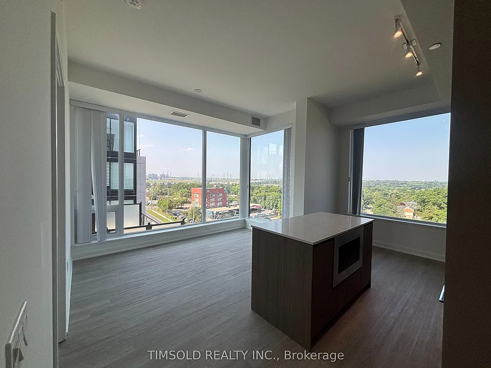 8188 Yonge St #916