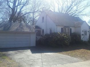 152 Woodcrest Ave, Stratford, CT 06614