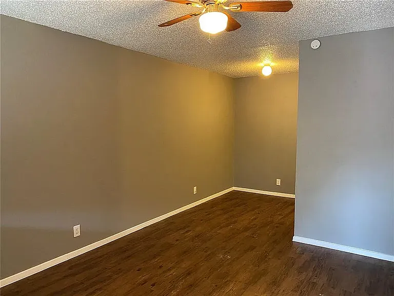 8919 Galewood Dr — Photo 9