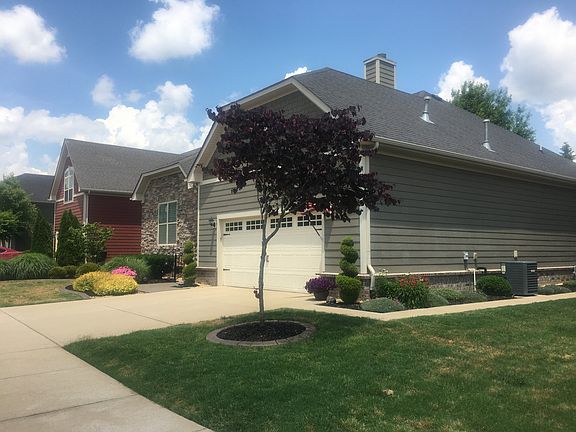 3rd image of 4120 Maximillion Cir