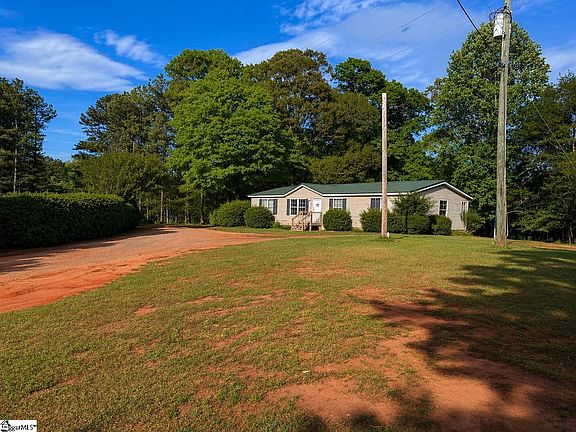 2nd image of 221 Welborn Rd