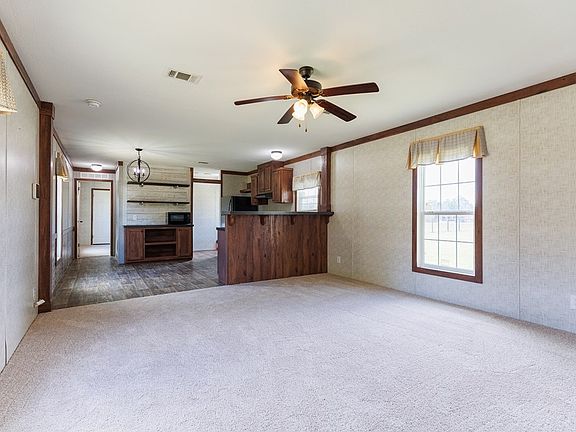 5th image of 5966 Futch Rd