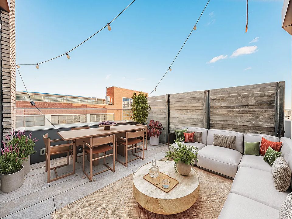1st image of 123 Melrose St #921