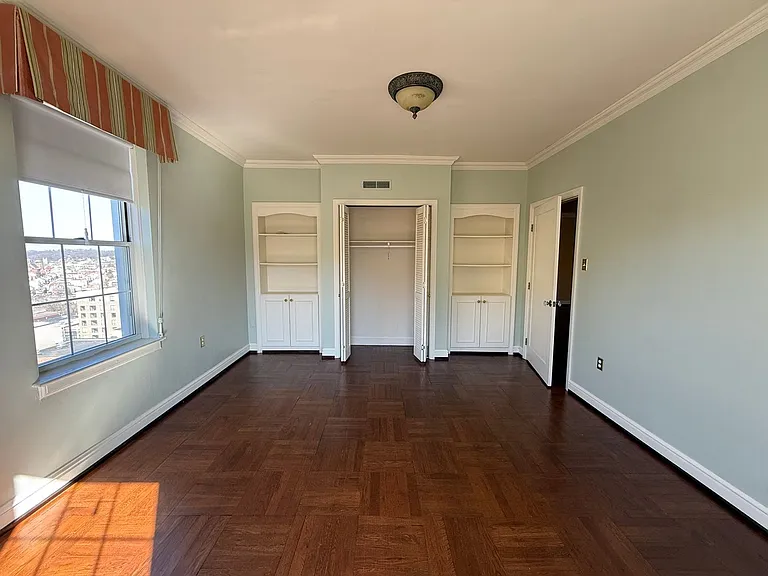 The Royal York Apartments — Photo 122