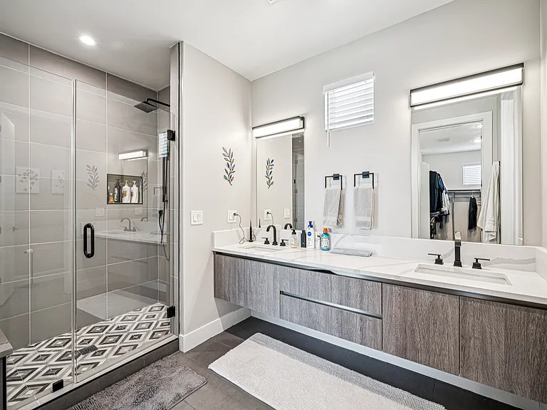 2130 E Turney Ave #3 — Photo 7