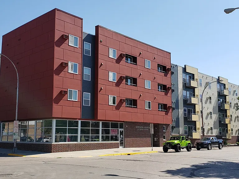 Northern Heights Apartments — Photo 1