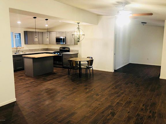 5th image of 2326 S Sawtelle Ave