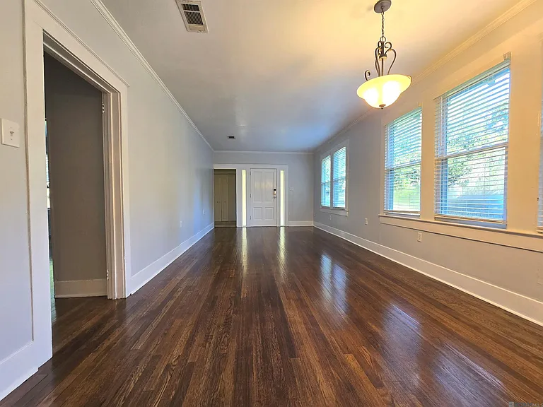 345 Richland Ave — Photo 10