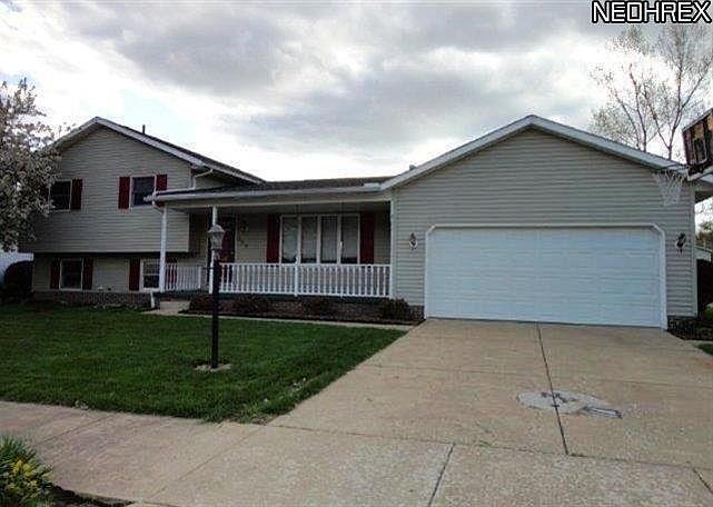 1st image of 320 Bryan Cir NE