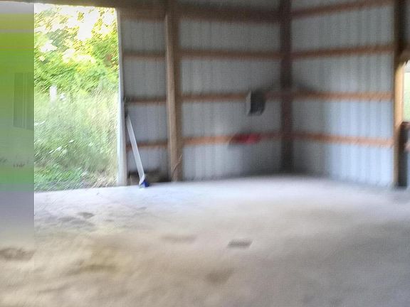 3rd image of 2789 64th St