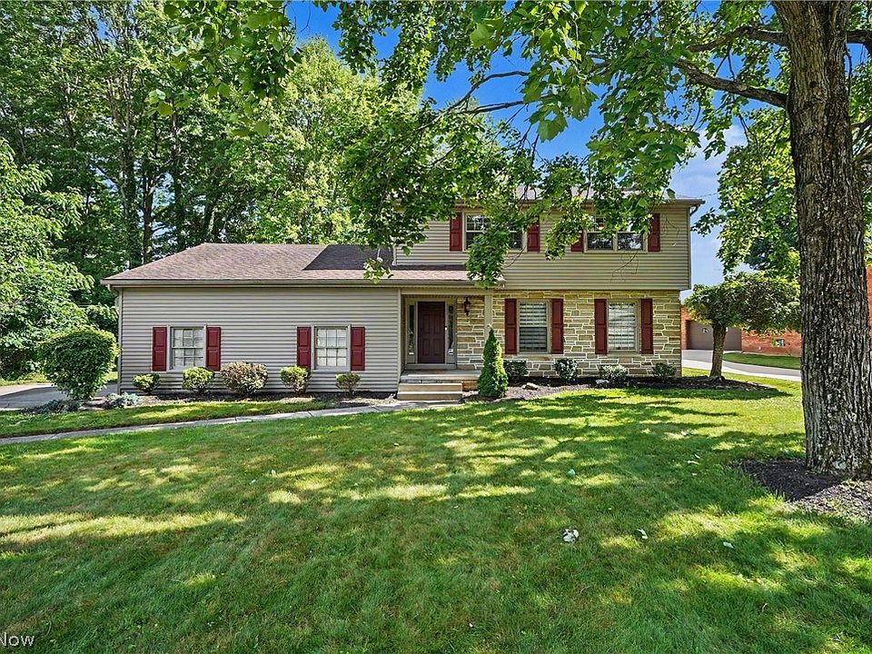 1st image of 1372 Doncaster Dr