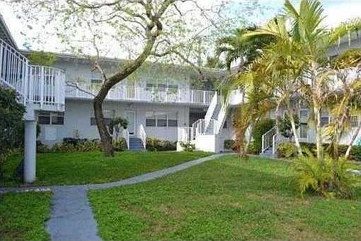 1st image of 7207 Bay Dr #24