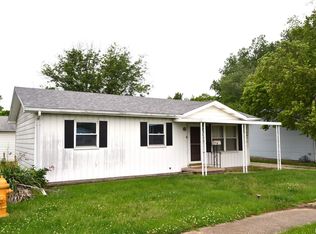 307 N Westgate Ave, Jacksonville, IL 62650