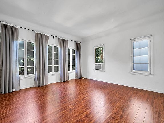 3rd image of 437 N Oakhurst Dr APT 202
