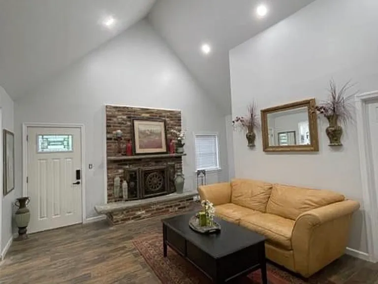4025 Guinea Rd #4 — Photo 23
