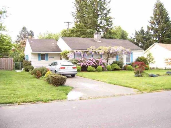 12080 SW Edgewood St, Portland, OR 97225