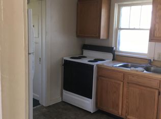 611 Mackinaw Ave #1, Cheboygan, MI 49721
