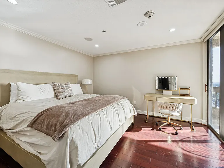 5909 Luther Ln #2105 — Photo 19