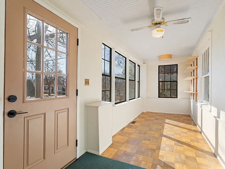 416 E Espanola St — Photo 5