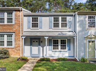 8786 Newington Commons Rd, Lorton, VA 22079