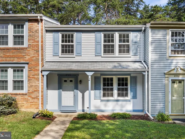 8786 Newington Commons Rd, Lorton, VA 22079