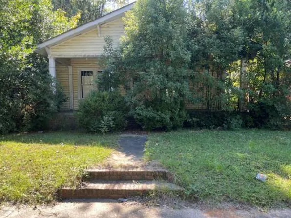 704 E College St, Bainbridge, GA 39819