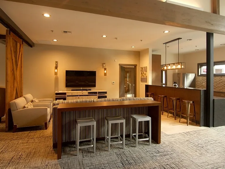 Renwood Apartment Homes — Photo 20