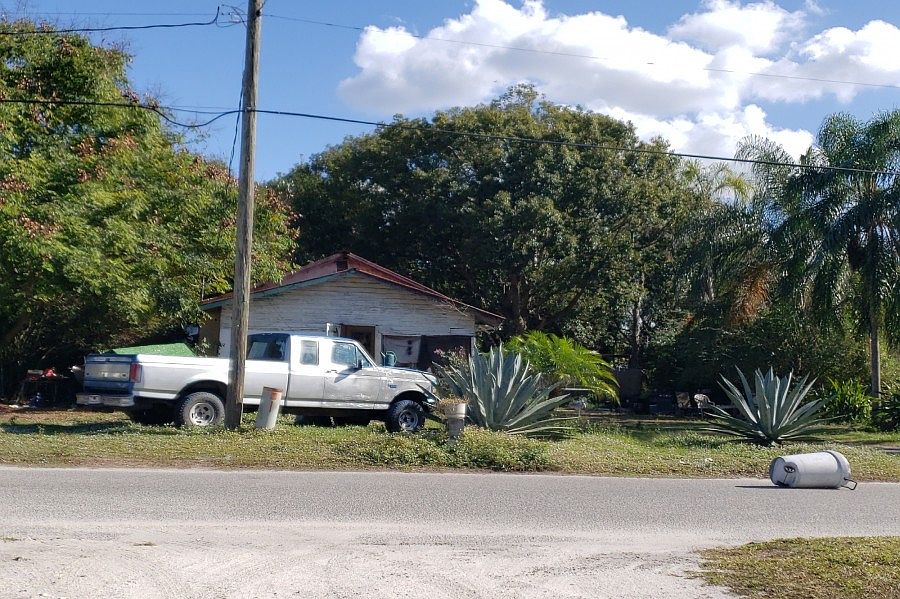 1st image of 244 N Hillsborough Ave