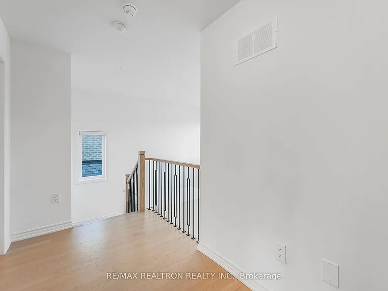 17 Corbett St — Photo 12