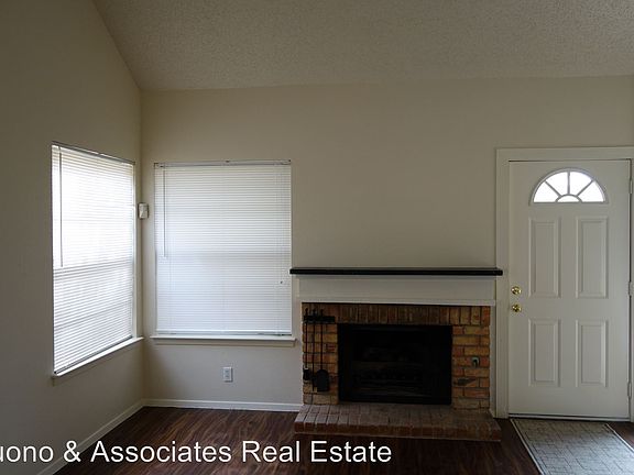 5th image of 11212 Parkfield Dr