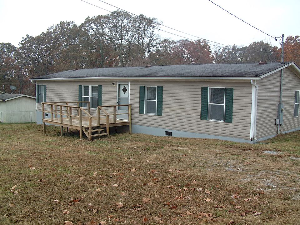 1st image of 2249 Hall St