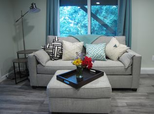 7640 SW Hood Ave #B, Portland, OR 97219