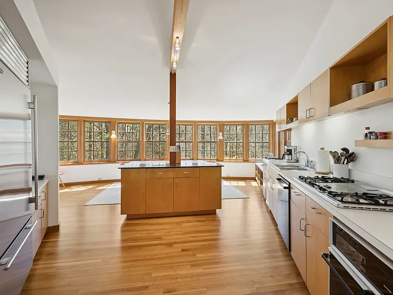 30 Ocean View Ln — Photo 8