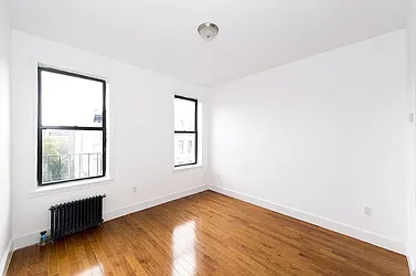 Rented by R New York