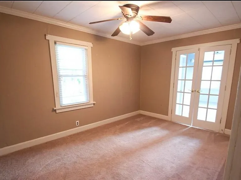 7320 Burridge Ave — Photo 6
