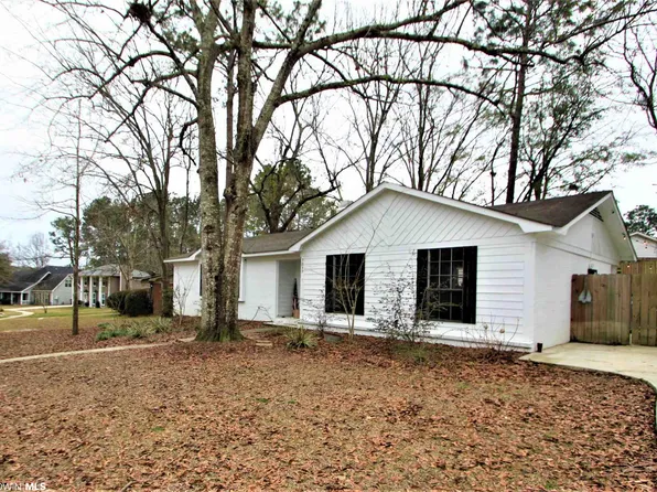 7017 Carrabelle Ky, Mobile, AL 36695